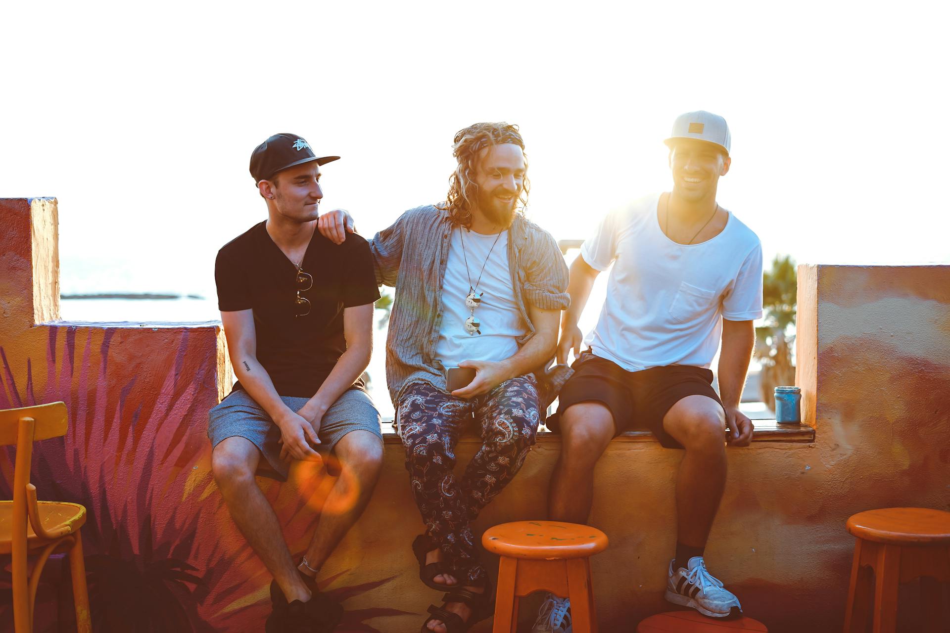 Dream About Old Friends: Spiritual Meaning & Symbolism
